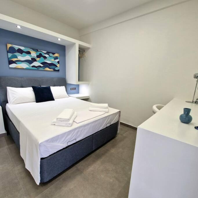Farisma - Bright And Central Apt In Kalamata Exteriör bild