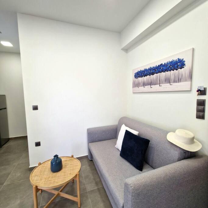 Farisma - Bright And Central Apt In Kalamata Exteriör bild